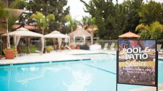 Palm Garden Hotel | Kaliforniya - Los Angeles County - Thousand Oaks