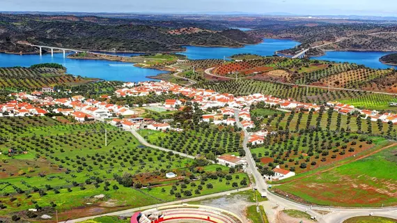 Aldeia do Lago | Alentejo - Evora Bölgesi - Portel