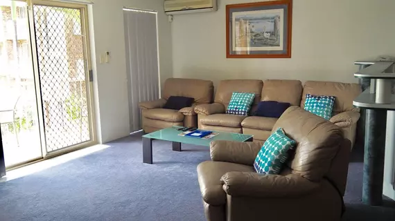 Oceanside Cove Holiday Apartments | Queensland - Gold Coast (Altın Sahil) - Burleigh Heads