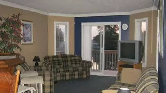 WASAGA RIVER RESORT INC | Ontario - Barrie - Orillia (ve civarı) - Wasaga Plajı