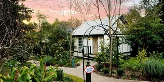 Olinda Country Cottages