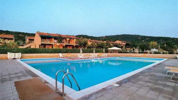 Hotel Le Tre Isole | Umbria - Perugia (vilayet) - Magione - San Feliciano