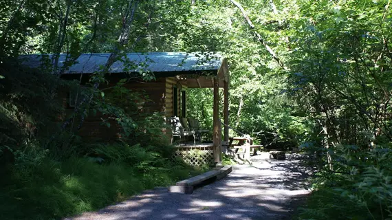 Alaska Creekside Cabins | Alaska - Seward