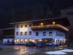 Gasthof Restaurant Helena | Tirol - Reutte (ve civarı) - Haeselgehr