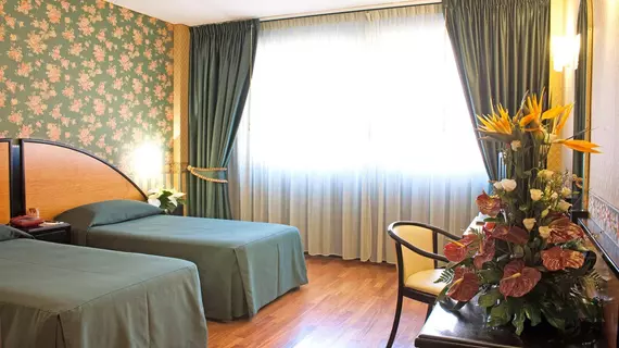 Hotel Giberti | Veneto - Verona (ve civarı) - Verona - Cittadella