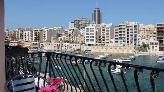 Spinola Bay Apartment | Malta - St. Julian's