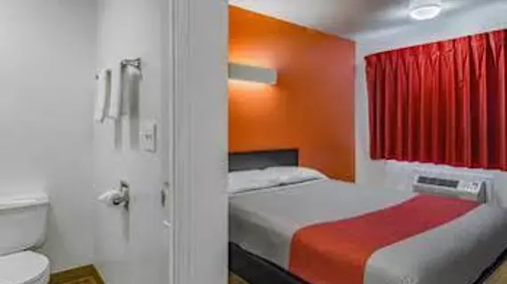 Motel 6 Gresham | Oregon - Portland (ve civarı) - Portland