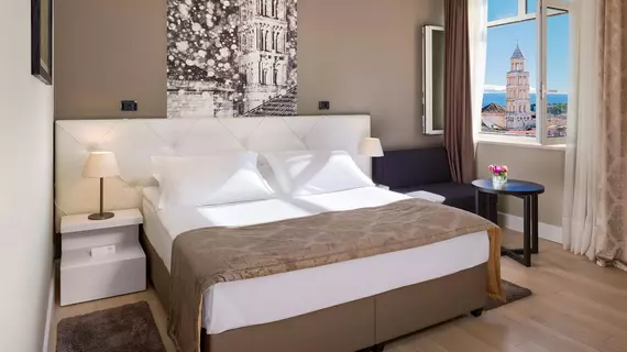 Cornaro Hotel | Split-Dalmaçya - Split - Split Eski Kent Bölgesi