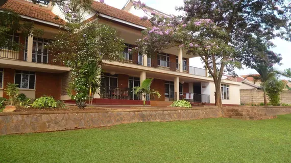 Papaya Holiday Home | Kampala