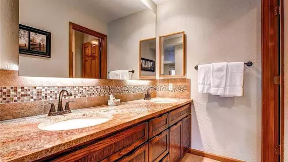 Kayenta Condominium by Telluride Resort Lodging | Kolorado - Ouray County - Telluride (ve civarı) - Telluride