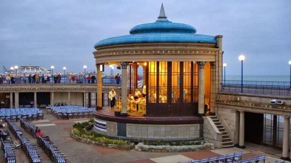 Eastbourne Riviera Hotel | Doğu Sussex (kontluk) - Eastbourne - Eastbourne Deniz Kıyısı - Eastbourne City Centre