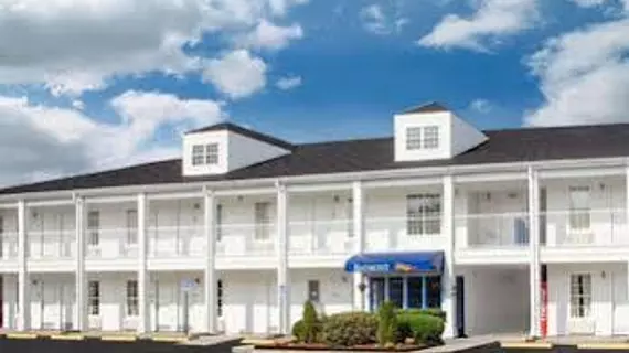 Baymont Inn & Suites | Georgia - Brunswick (ve civarı) - Brunswick