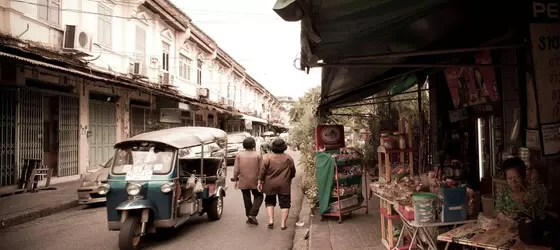 The Asadang Bed and Breakfast | Bangkok - Wang Burapha Phirom