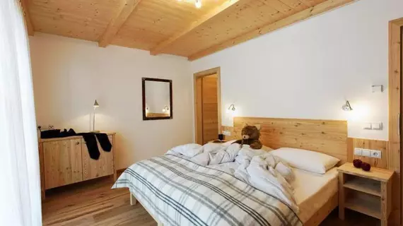 Chalet La Flu Apartments | Trentino-Alto Adige - Güney Tirol (il) - Corvara in Badia