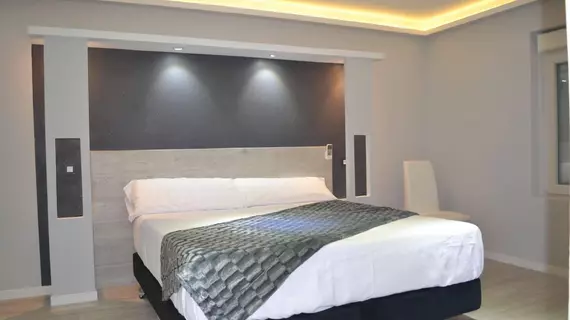 Hostal Overnight Madrid | Madrid Özerk Topluluğu - Madrid (ve civarı) - Centro - Malasana