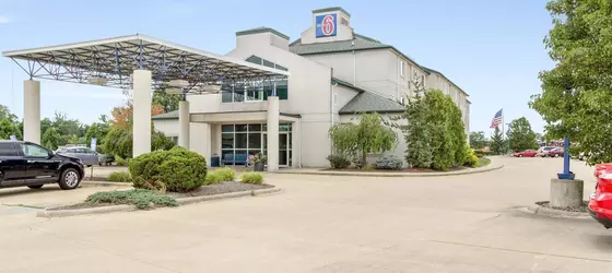 Motel 6 Cleveland - Medina | Ohio - Summit İlçesi - Akron (ve civarı) - Medina