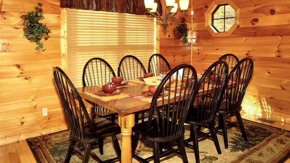 Affordable Cabins In The Smokies | Tennessee - Gatlinburg - Pigeon Forge (ve civarı) - Pigeon Forge