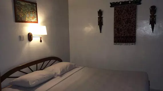 Suji Bungalow | Bali - Kuta - Kuta Merkezi