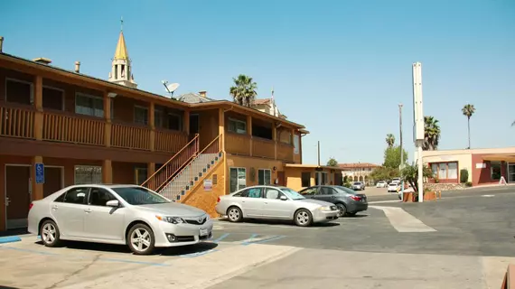 Navajo Lodge | Kaliforniya - San Diego County - San Diego