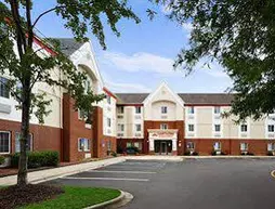 Hawthorn Suites Hartford/Meriden | Connecticut - Hartford (ve civarı) - Meriden