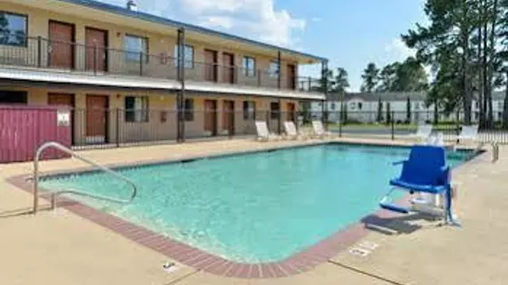 Americas Best Value Inn Kinder/North | Louisiana - Lake Charles (ve civarı) - Kinder