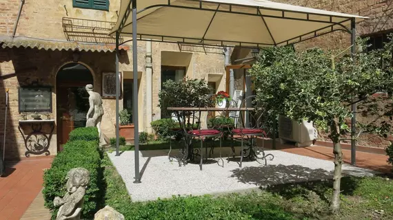 Piazza Paradiso Accommodation | Toskana - Siena (vilayet) - Siena - Siena Kent Merkezi