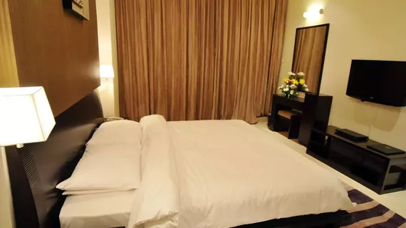 Dunes Hotel Apartments Oud Metha | Dubai - Dubai