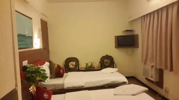 Hotel Samraj | Maharaştra - Raigad - Bombay (ve civarı) - Bombay - Malad - Batı Banliyöleri