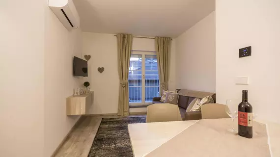 Tivoli Apartments | Trentino-Alto Adige - Güney Tirol (il) - Bolzano - Eski Kent