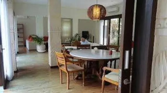 Intan Mutiara Sanur Beach Villa | Bali - Denpasar - Sanur