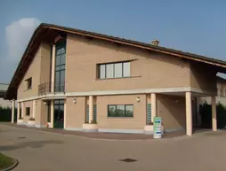 Hotel - Motel Flower | Lombardy - Pavia (vilayet) - Gropello Cairoli