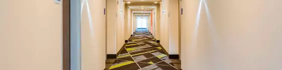 Holiday Inn Express and Suites Russellville | Arkansas - Russellville (ve civarı) - Russellville