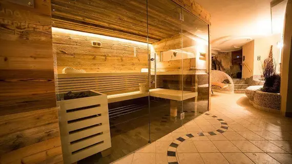 Hotel Freina | Trentino-Alto Adige - Güney Tirol (il) - Selva di Val Gardena