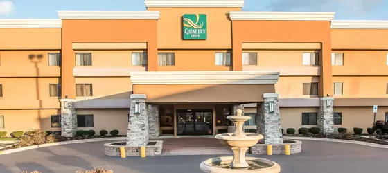 Quality Inn | İllinois - Hoffman Estates