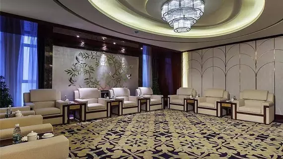 Chengdu Phoenix International Hotel | Sişuan - Chengdu - Shuangliu District