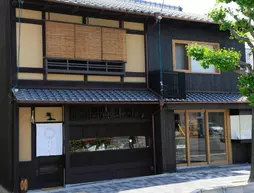 Usaginonedoko | Kyoto (idari bölge) - Ukyo Bölgesi - Kyoto (ve civarı) - Kyoto - Central Kyoto