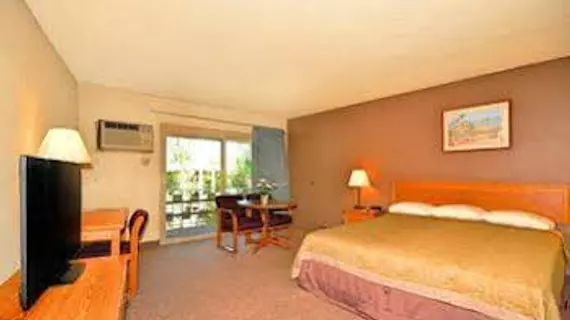 Super 8 by Wyndham Long Beach | Kaliforniya - Los Angeles County - Long Beach