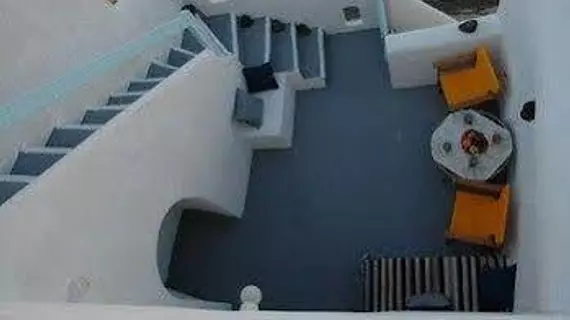 Black Rock Traditional Rooms | Ege Adaları - Santorini