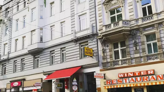 Hotel-Pension Astra | Vienna (eyalet) - Viyana