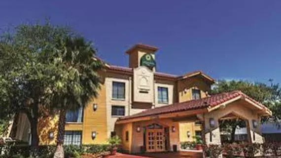 La Quinta Inn Houston Cy-Fair | Teksas - Houston (ve civarı) - Houston - FM 1960 Otoyolu