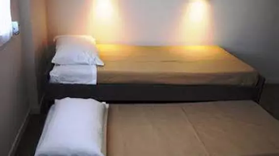 Montempô apparthotel Lyon | Auvergne-Rhone-Alpes - Rhone (bölge) - Lyon (ve çevresi) - Venissieux