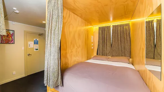 Sir Cedrics Tahuna Pod Hostel | Otago - Queenstown (ve civarı) - Queenstown