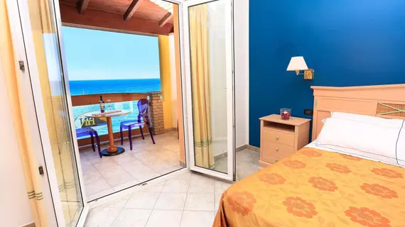 Nantis Hotel | Sardinya - Sassari - Castelsardo