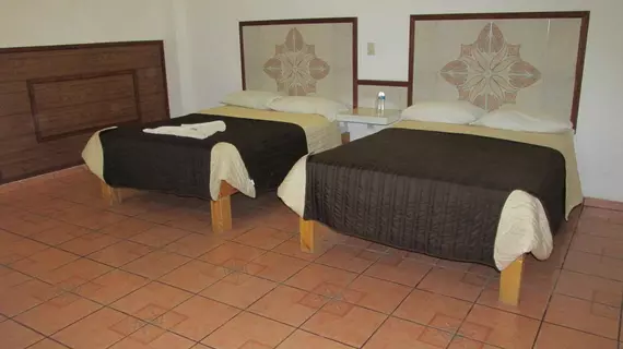 Hotel Albatros | Colima - Manzanillo (ve civarı) - Manzanillo