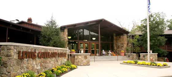 Carter Caves State Resort Park | Kentucky - Morehead (ve civarı) - Olive Hill