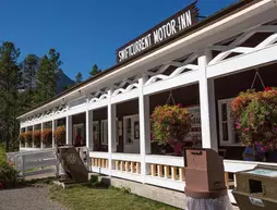 Swiftcurrent Motor Inn and Cabins | Montana - Blackfeet Yerli Koruma Alanı - Babb