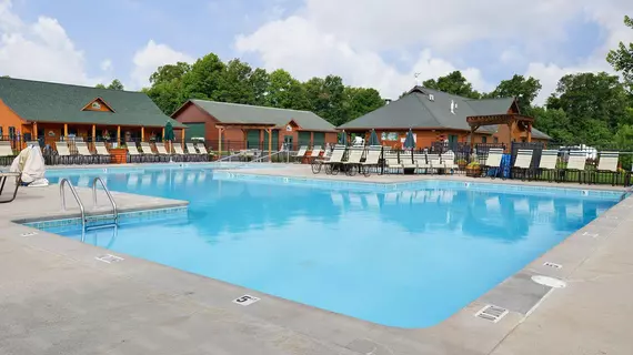 Hidden Ridge RV Resort - Michigan | Michigan - Kalamazoo (ve civarı) - Hopkins