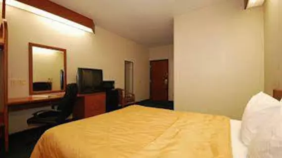 Sleep Inn & Suites Milan | Michigan - Scio Township - Ann Arbor (ve civarı) - Milan