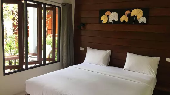 Lanta Thip House | Krabi İli - Ko Lanta