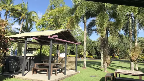 Bramston Beach Motel | Queensland - Cairns - Bramston Plajı